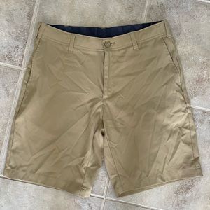 Men’s bcg khaki shorts